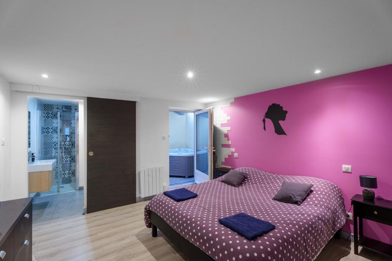Appartement Spa Privatif Et Cinema Centre Ville Metz Exterior foto
